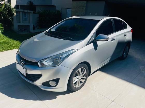 HYUNDAI HB20S 1.6 PREMIUM 16V FLEX 4P AUTOMÁTICO